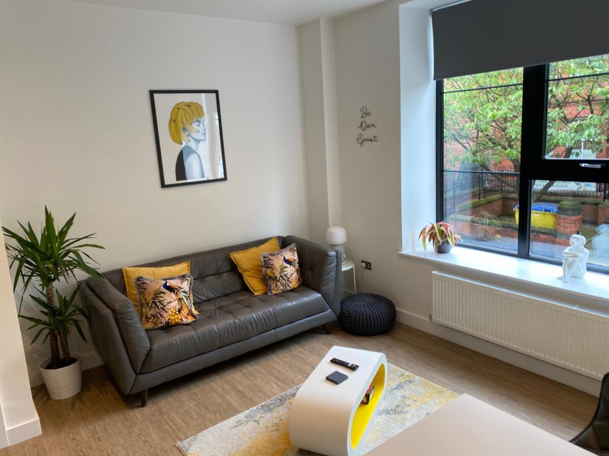 34 Cuppin Street - Luxury City Centre Apartment! Chester Ngoại thất bức ảnh
