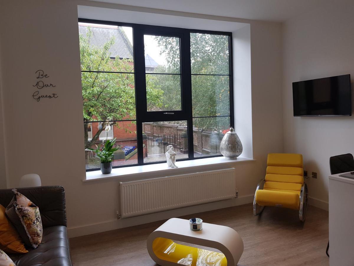 34 Cuppin Street - Luxury City Centre Apartment! Chester Ngoại thất bức ảnh