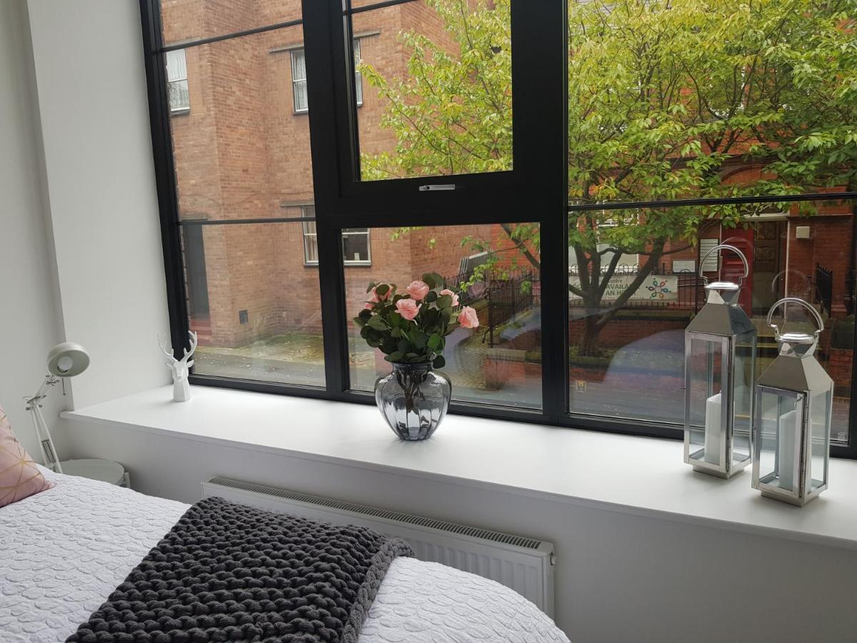 34 Cuppin Street - Luxury City Centre Apartment! Chester Ngoại thất bức ảnh