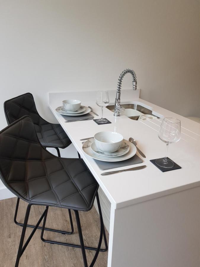 34 Cuppin Street - Luxury City Centre Apartment! Chester Ngoại thất bức ảnh
