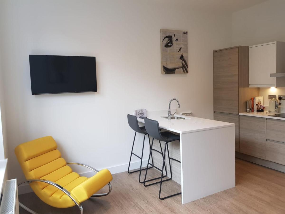 34 Cuppin Street - Luxury City Centre Apartment! Chester Ngoại thất bức ảnh